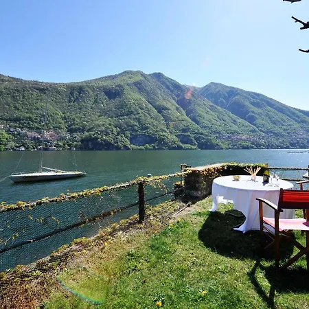 Sleeps 12 * Laglio