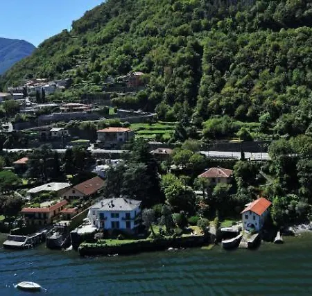 Sleeps 12 Villa Laglio