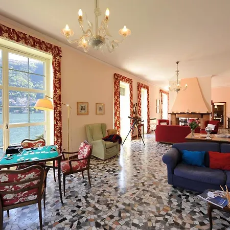 Sleeps 12 Villa
